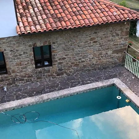 Holiday home La Casuca De Pando Perrozo